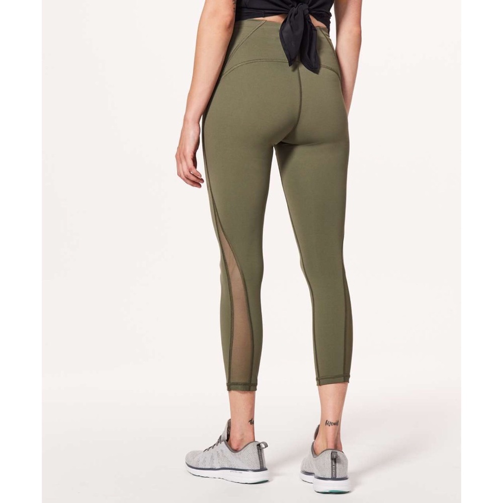 Lululemon Train times 25” in sage